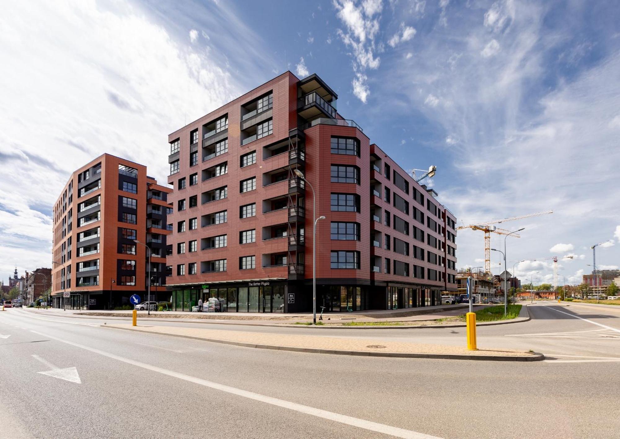 Doki Living - Foodhall & Parking By Downtown Apartments 그단스크 외부 사진
