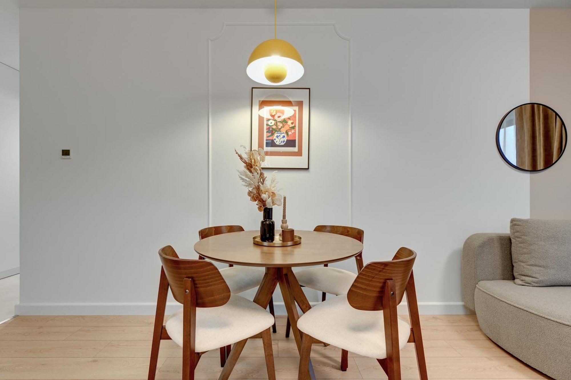 Doki Living - Foodhall & Parking By Downtown Apartments 그단스크 외부 사진